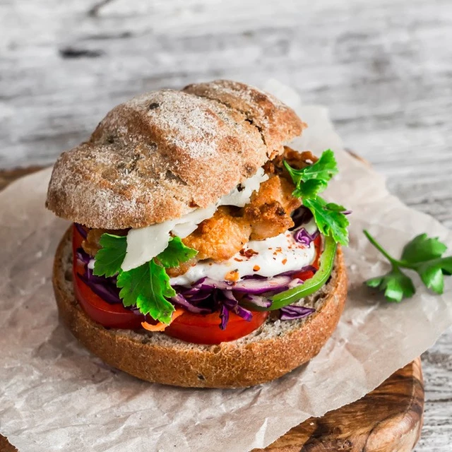 Fischbrötchen mit Seelachsfilet