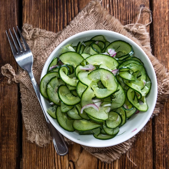 Gurkensalat à la Oma